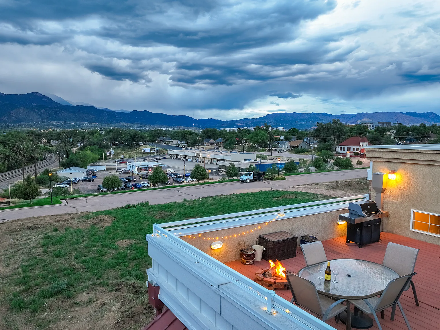 Writers Way, Colorado Springs — Photo 3