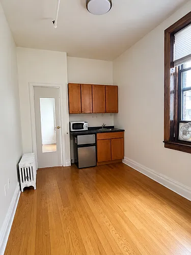 45 W 85th St #3D Photo 1 45 W 85th St #3D Photo 1