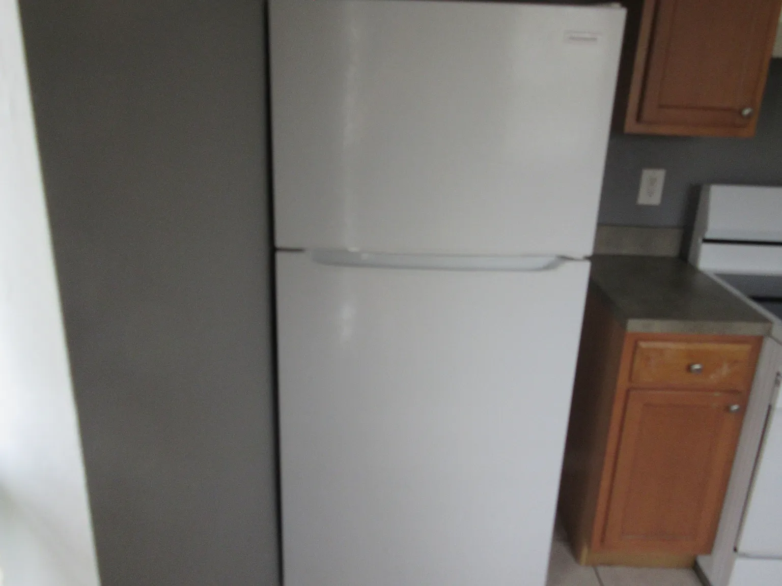 3 bed, 1086 sqft, $1,650 — Photo 2