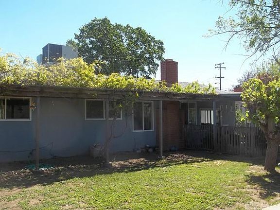2nd image of 6645 Meadowbrook Dr