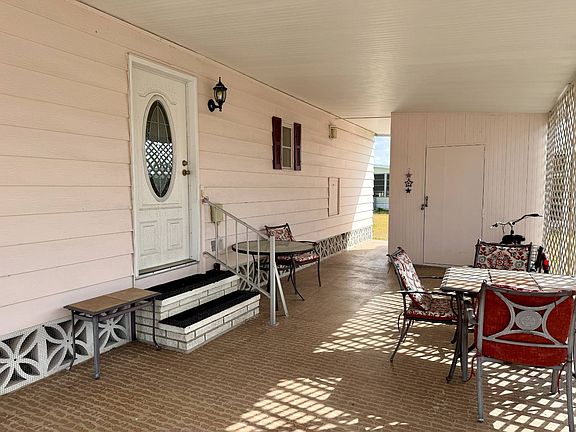 5th image of 620 57th Ave W Lot D6