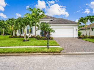 1035 Camelot Way, Vero Beach, FL 32966