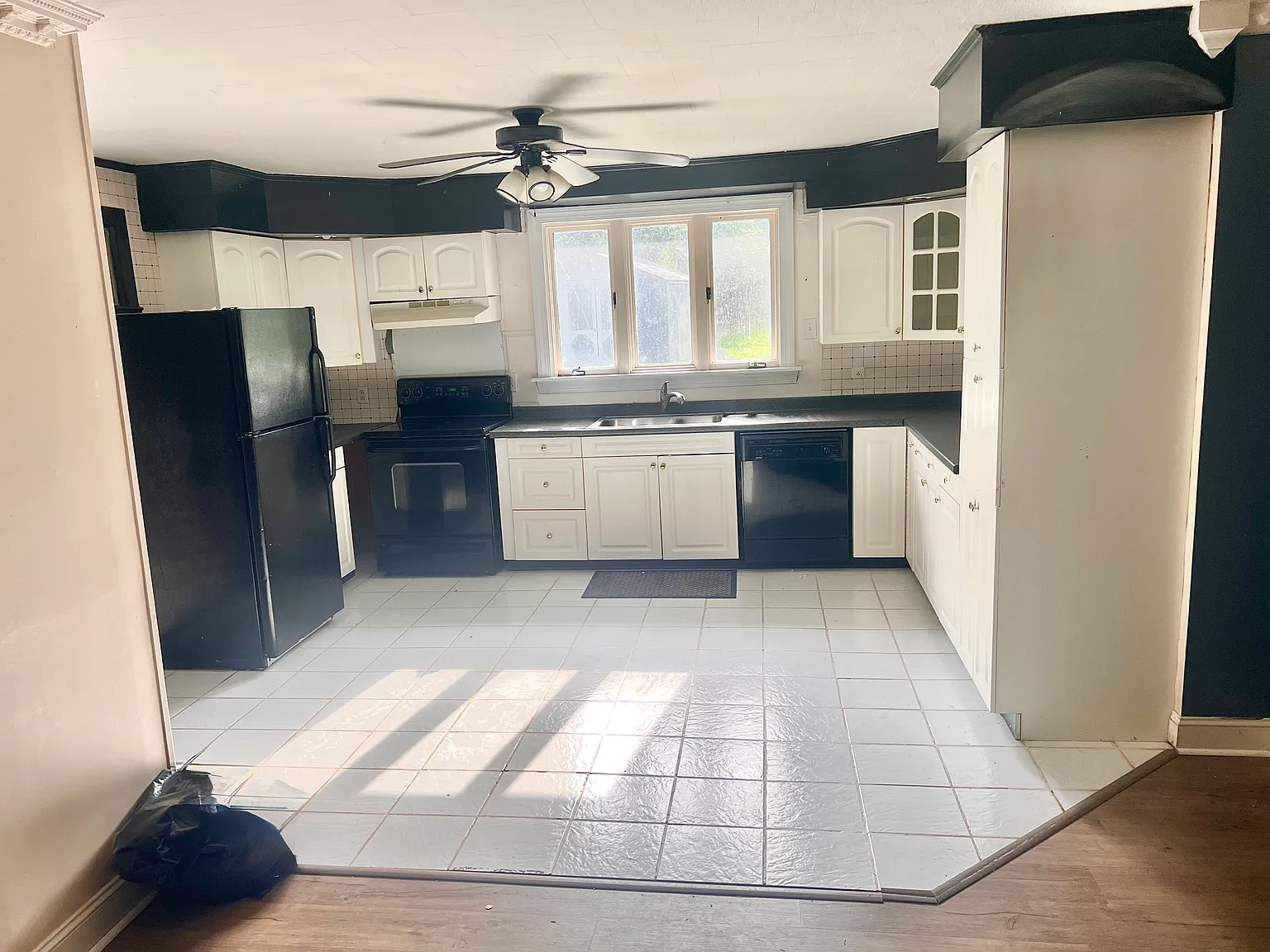 3 bed, 1650 sqft, $1,750 — Photo 4