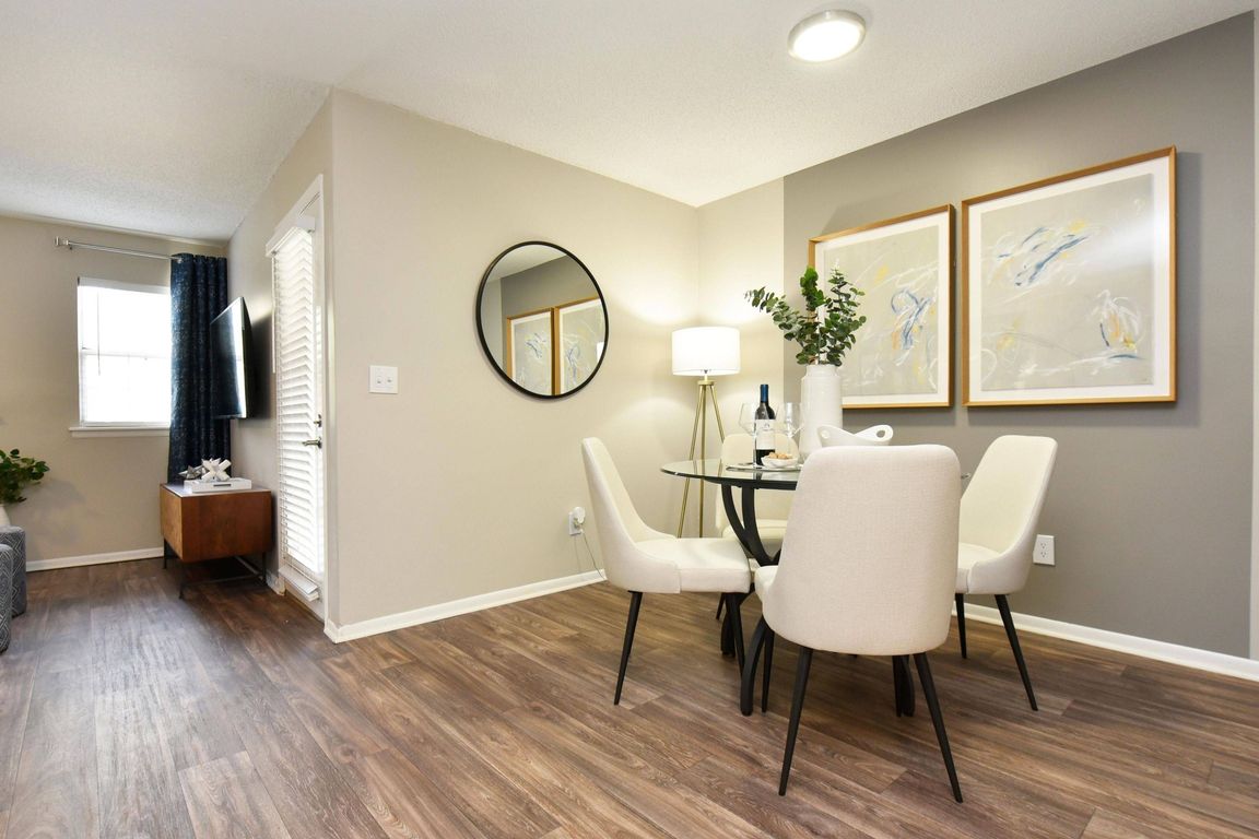 Spacious Dining Room