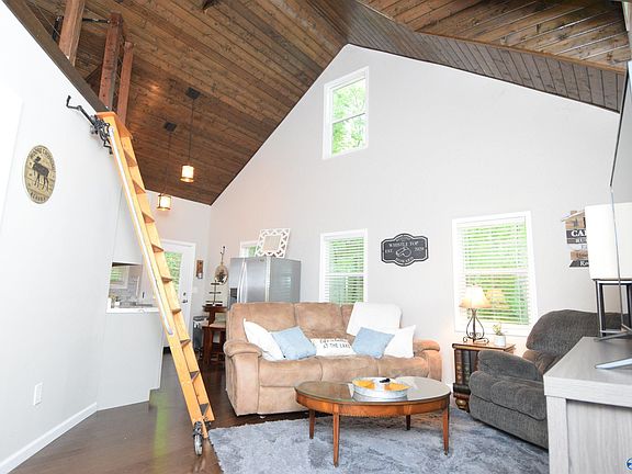 3rd image of 2900 Preston Island Cir