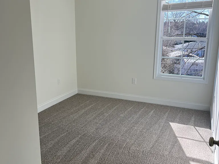 275 Circle Dr NE #A — Photo 6