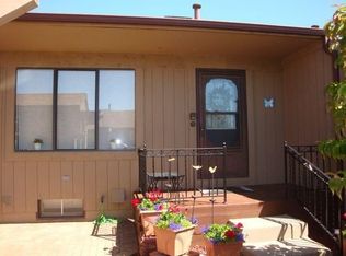 61962 Yorktown Dr UNIT 4, South Lyon, MI
