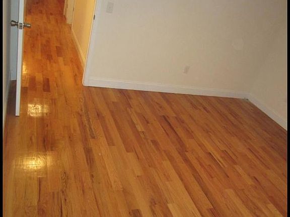 3rd image of 111 Wales Ave #1
