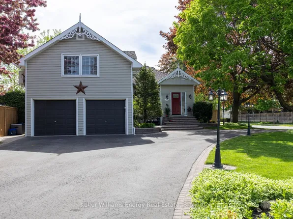 83 Cassels Rd E, Whitby, ON L1M 1C6
