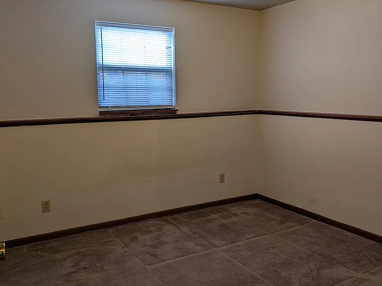 514 Cantebury Dr #C — Photo 6
