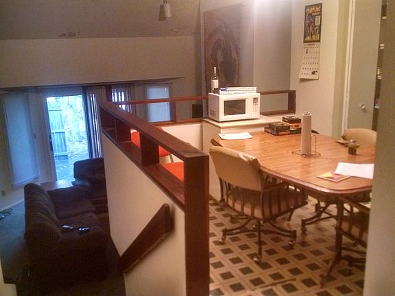 2nd image of 801 W Stoughton St #1B