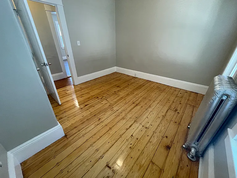 133 Draper St #2 — Photo 11
