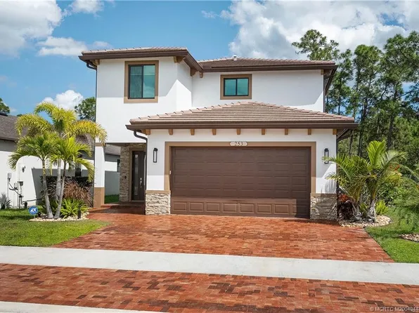 253 SE Via Visconti, Port Saint Lucie, FL 34952