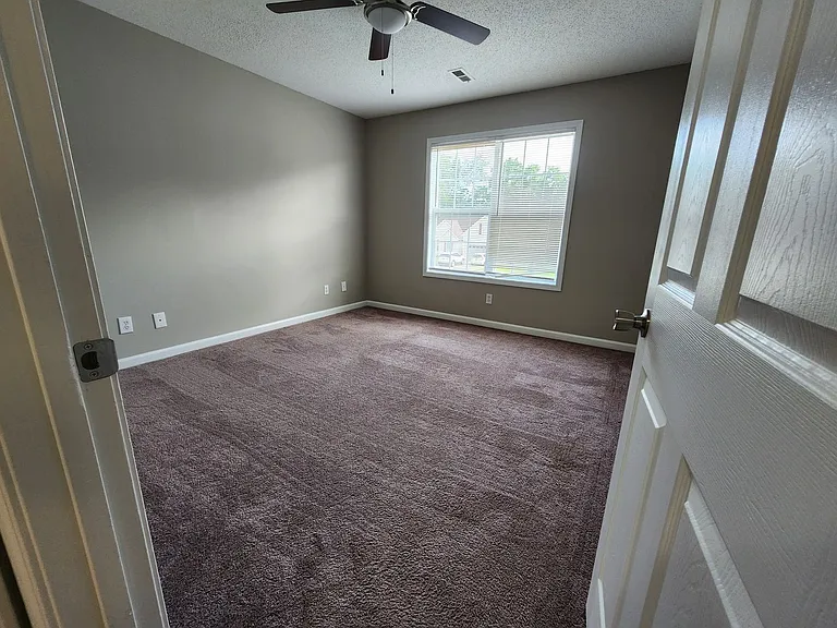 4048 New Grange Cir — Photo 16