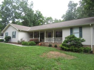 355 Fox Creek Rd, Seymour, TN 37865