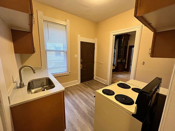 3rd image of 2330 N 1st St #2097BB751