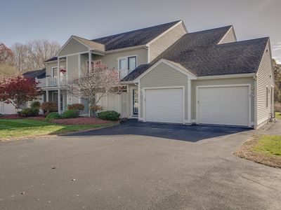 9 Masi Meadow Ln APT A, Middleton, MA, 01949