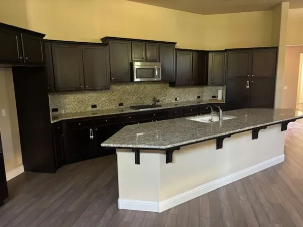 14620 Yellow Lupine Dr, Bakersfield, CA 93314