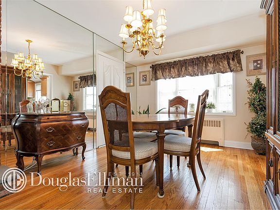 4th image of 10 Murfield Pl