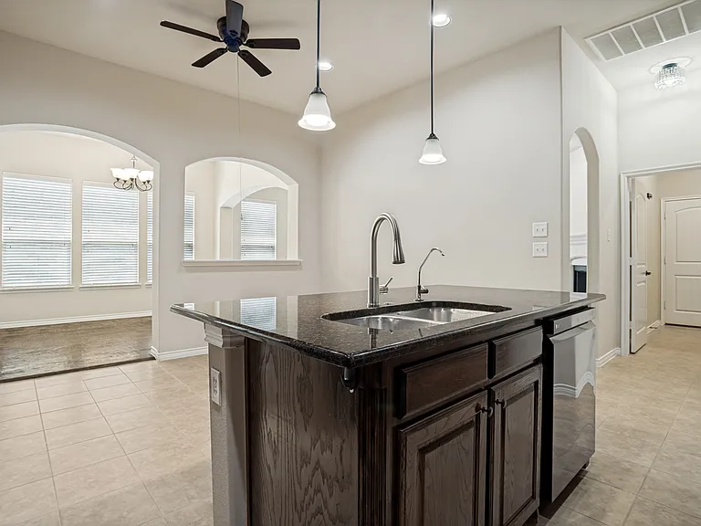 9404 National Pines Dr — Photo 13
