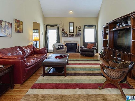 4th image of 180 Sunset Lake Dr