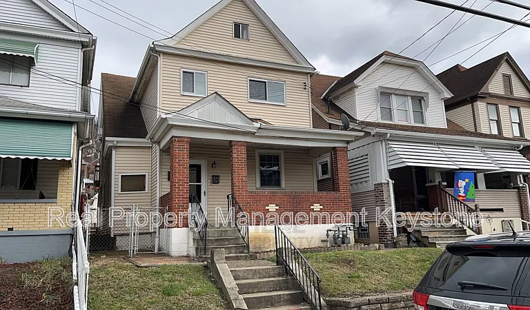 403 Ohio Ave #1 — Photo 1