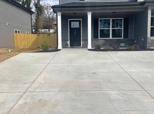 202 Old Bleachery Rd, Greenville, SC 29609