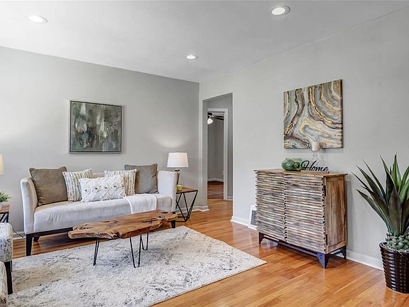 5th image of 9269 Leith Ave