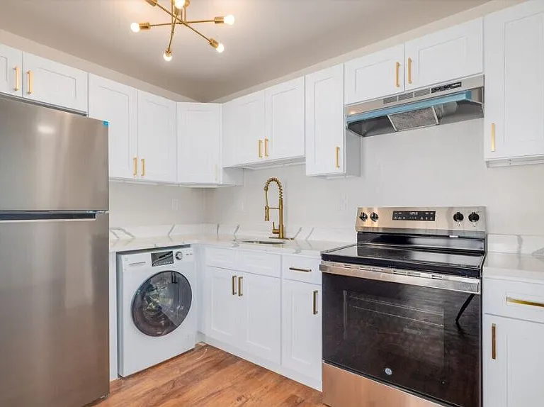 2110 Reamer Dr #101 — Photo 2
