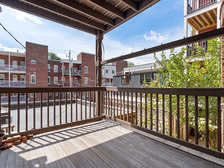 1863 Beacon St #1 — Photo 14
