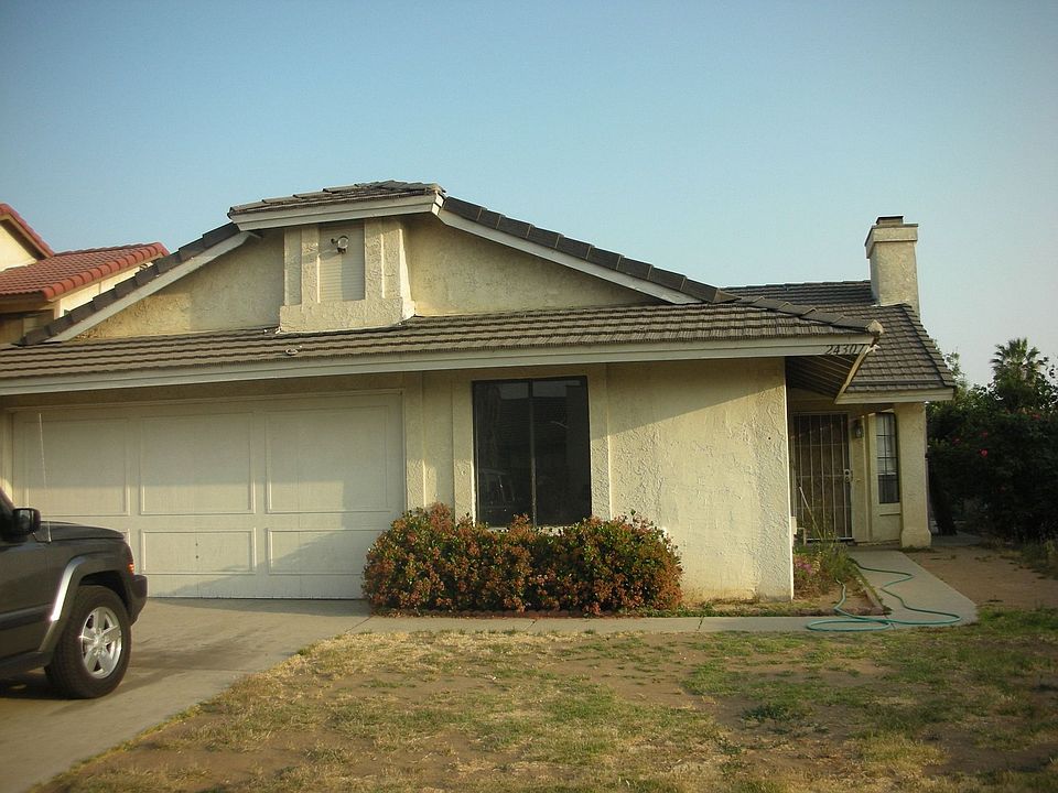 1st image of 24307 Wildwood St