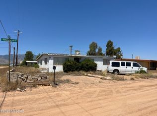 10190 S Honeysuckle Dr, Hereford, AZ 85615