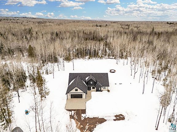 3rd image of 1491 Wildwood Rd