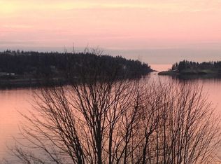 2560 Departure Bay Rd #205, Nanaimo, BC