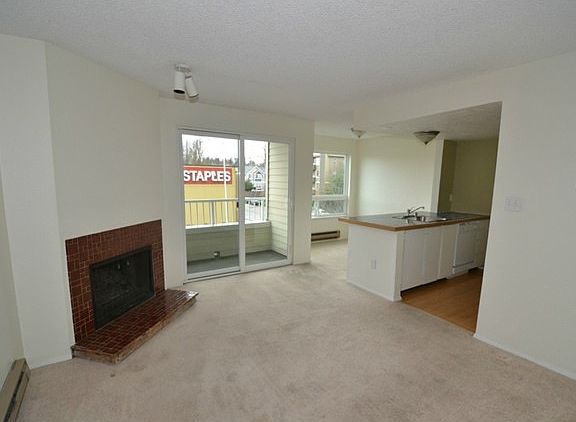 5th image of 2421 SW Trenton St APT 205