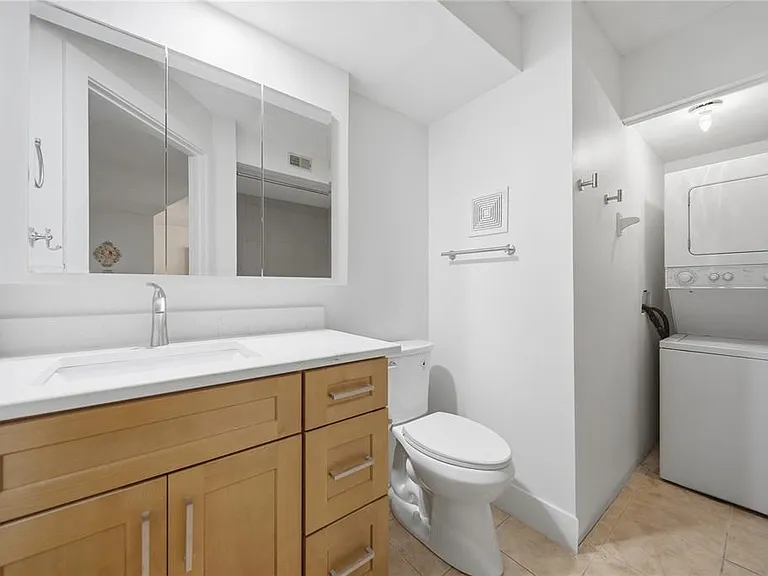 1247 S Martin Luther King Jr Ave #107 — Photo 6