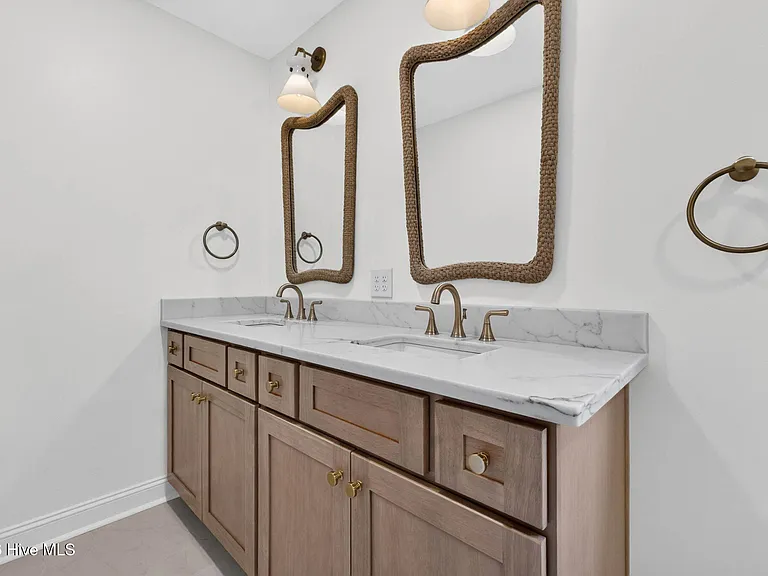 8305 Bald Eagle Ln — Photo 30