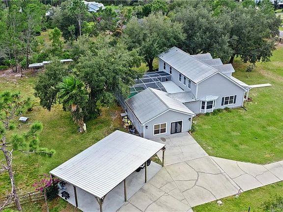 3rd image of 1715 Sundance Dr