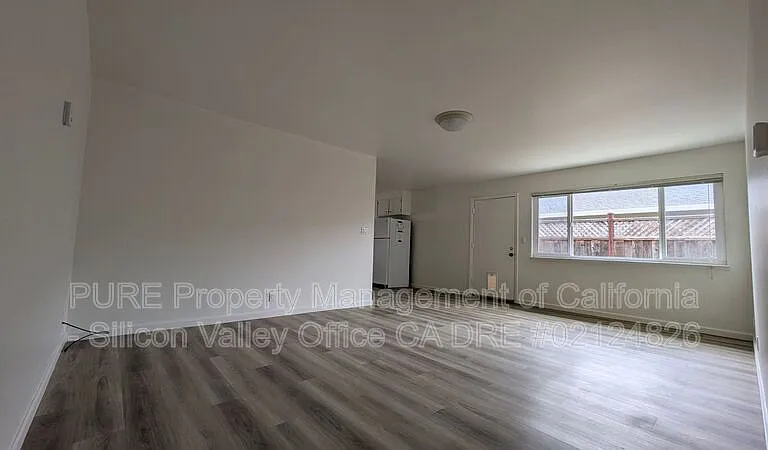 1798 Halterman Ave — Photo 6