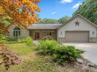 15348 Lyons Ln, Grand Haven, MI 49417