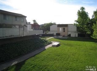 1542 Center Rd APT 98, Novato, CA 94947