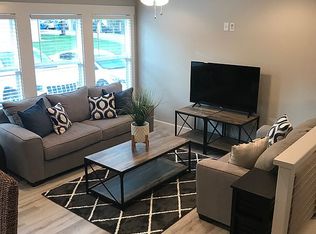 16 Dogwood Dr, Bella Vista, AR 72715