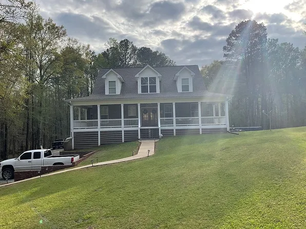 1109 Cannon Dr, Social Circle, GA 30025