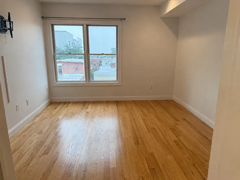 7008 Madison St #402 — Photo 12