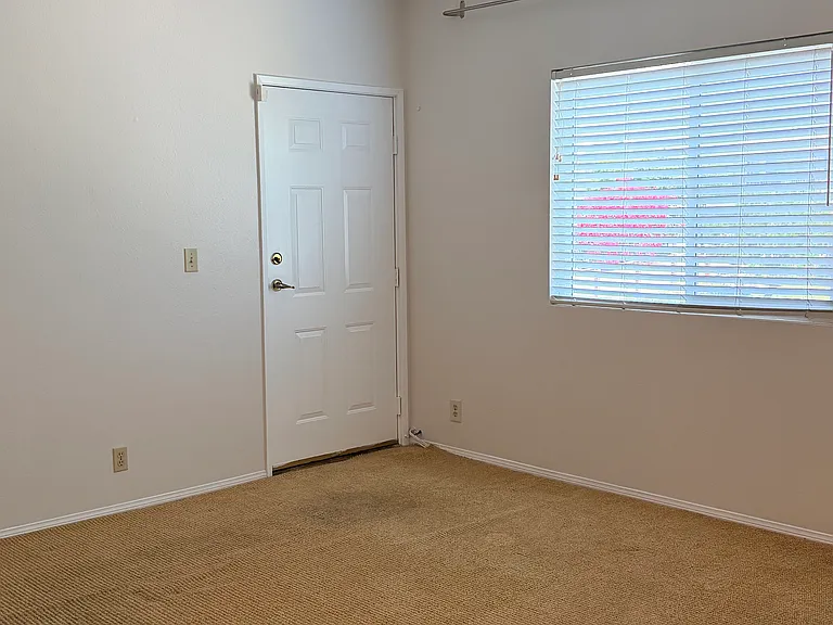 446 Monterey Blvd #G2 — Photo 17
