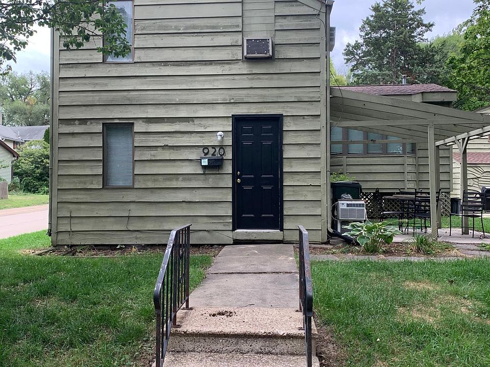 Front of house view from Webster St