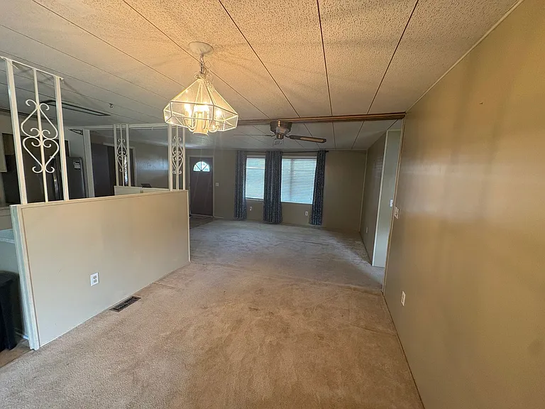 1018 Southland Dr — Photo 15