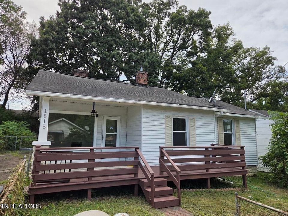1st image of 1815 Fay St
