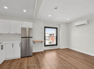 68 Kinrade Ave, Hamilton, ON L8L 6L6