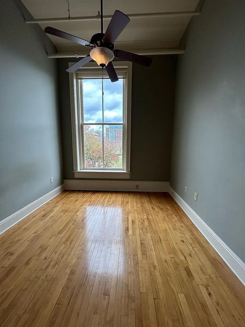 370 Cherry Street — Photo 3